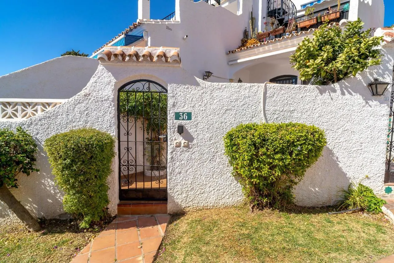 네르하 Hibiscos 36 San Juan De Capistrano Casasol 아파트 0*,  스페인